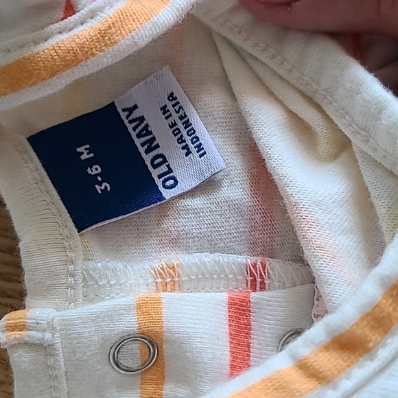 💥3/$10💥 OLD NAVY Striped romper - Picture 3 of 3